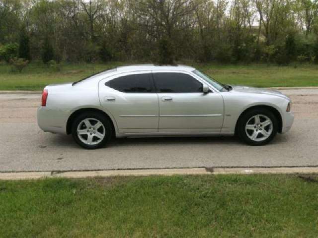 2010 Dodge Charger SXT 4DR Sedan